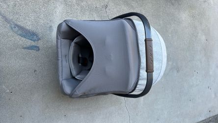 Nuna car seat