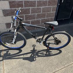 Men’s NISHIKI MTN BIKE
