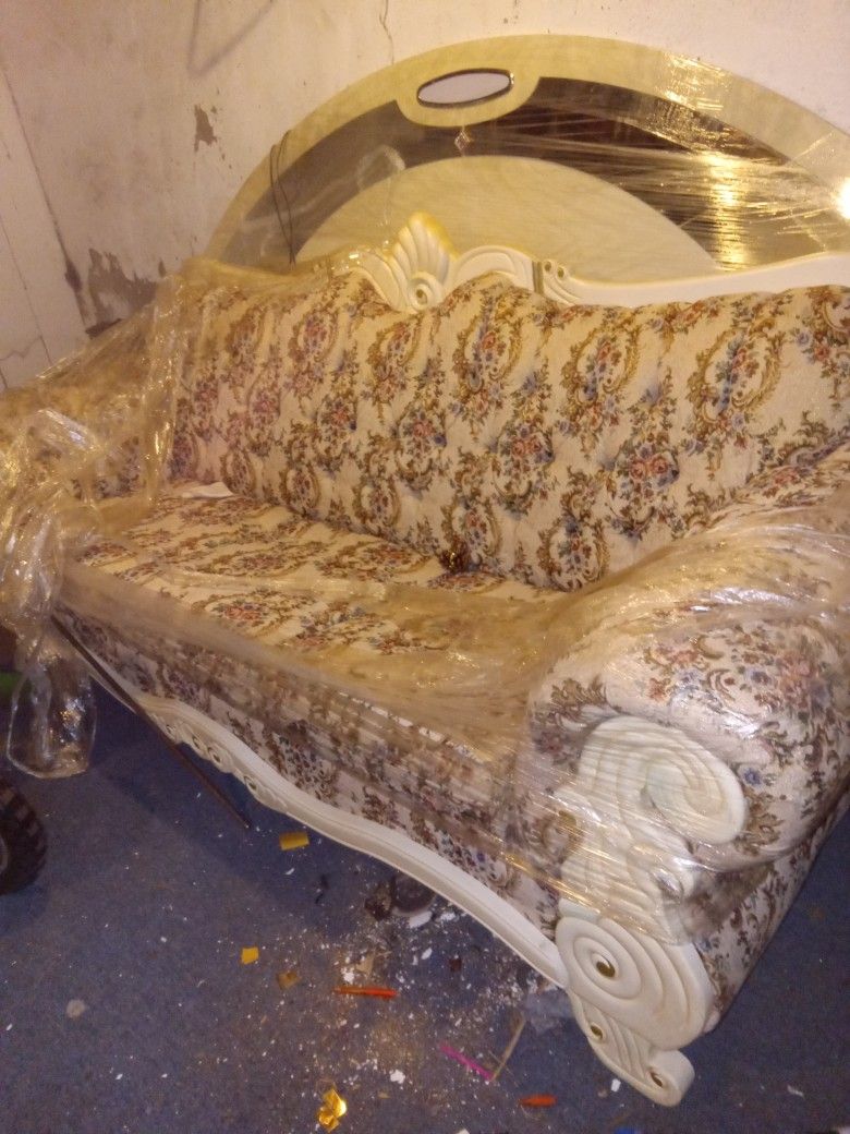 Vintage Sofa 3 Set