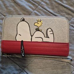 Snoopy Wallet Wristlet & Cell Phone Holder 