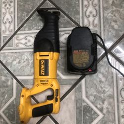 Dewalt Saw