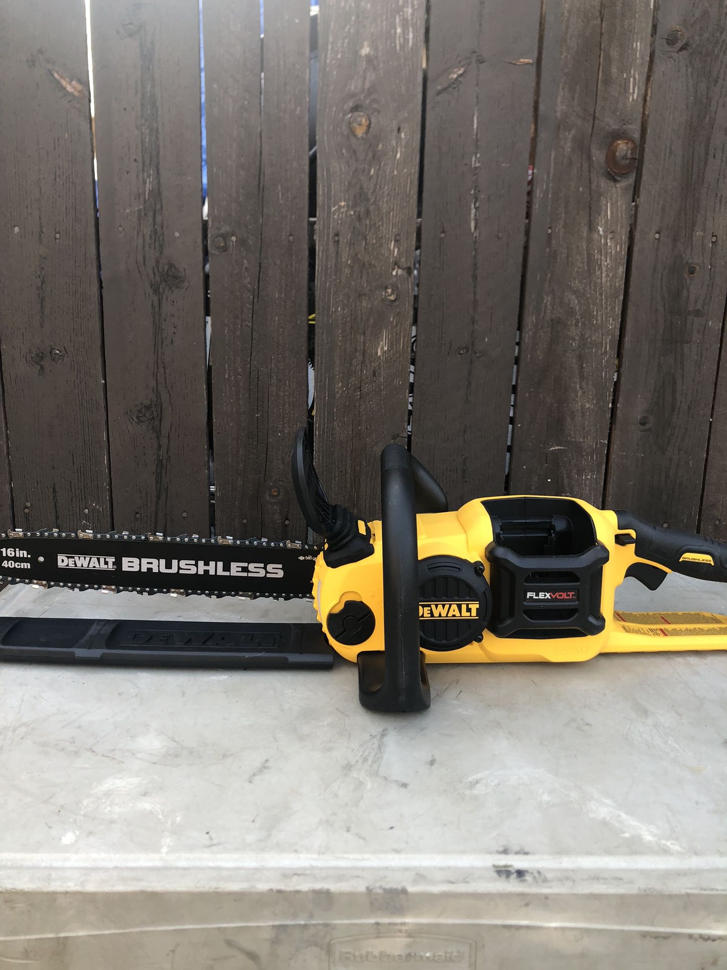 DeWalt 60V MAX DCCS670B 16 in. 60 V Battery Chainsaw Tool Only