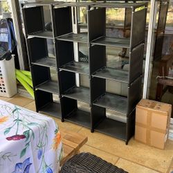 Lightweight Black Bookshelves 