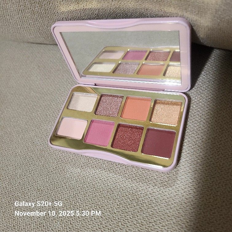 TOO FACED Let’s Play Mini Eyeshadow Palette 