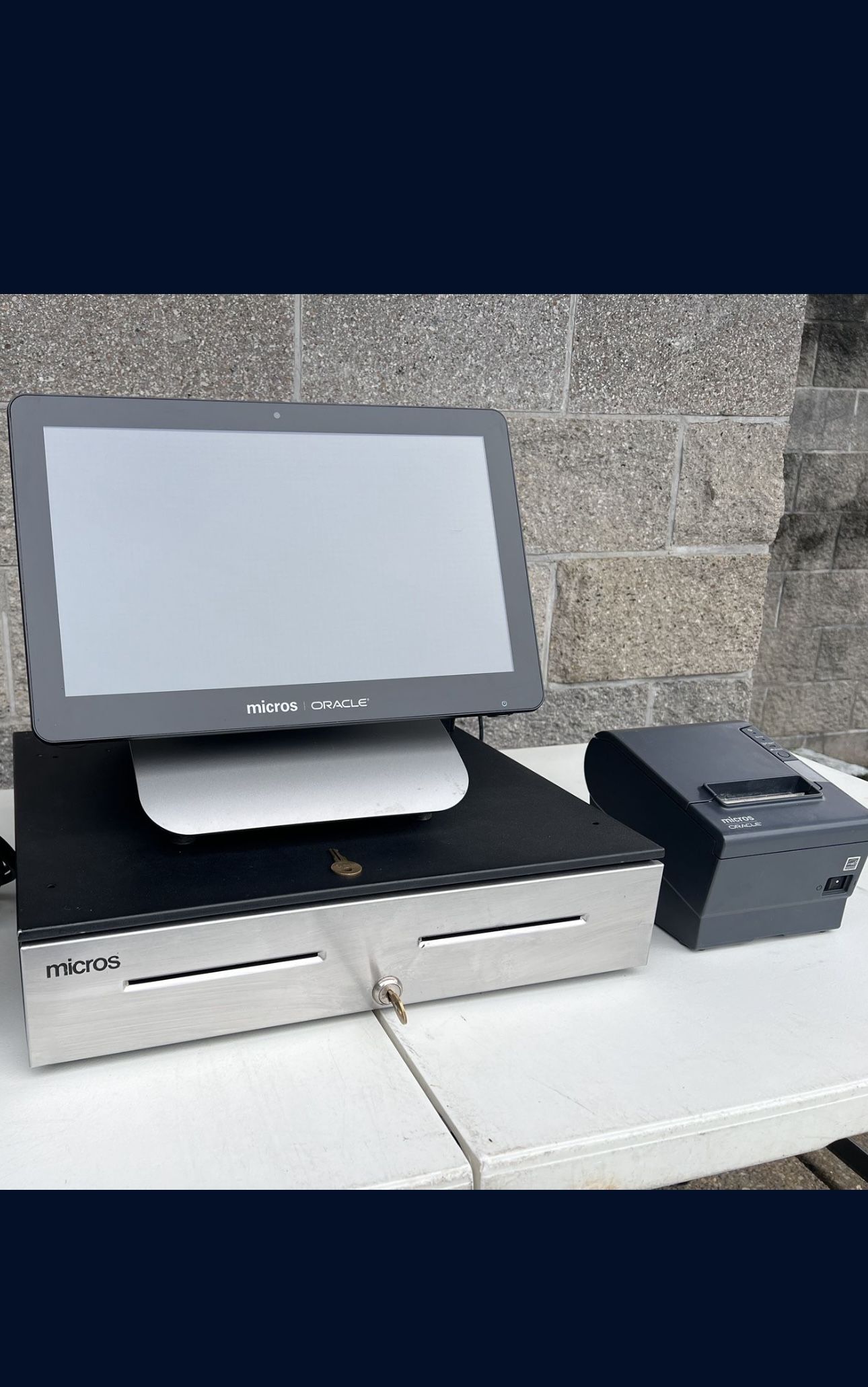 Oracle MICROS Workstation