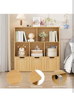 Kids Wood Grain Bookcase with Cabinet Doors