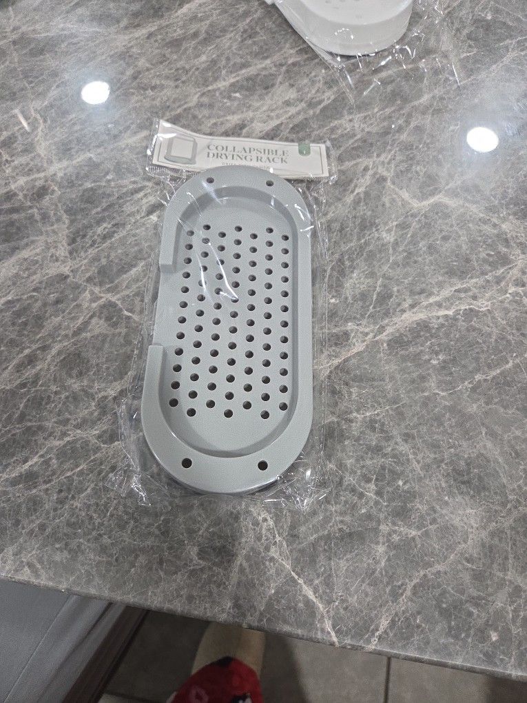 Grey COLLAPSIBLE DRYING RACK