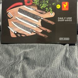 Henvo Knife Set