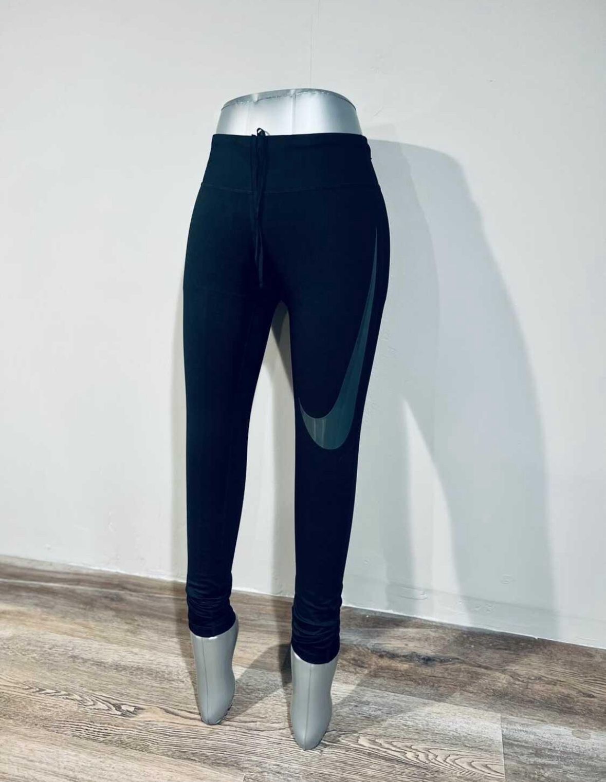 New Small Nike Dri Fit Legging Training Pant