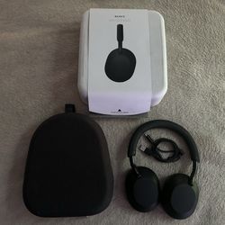 Sony Headphones WH-1000XM5