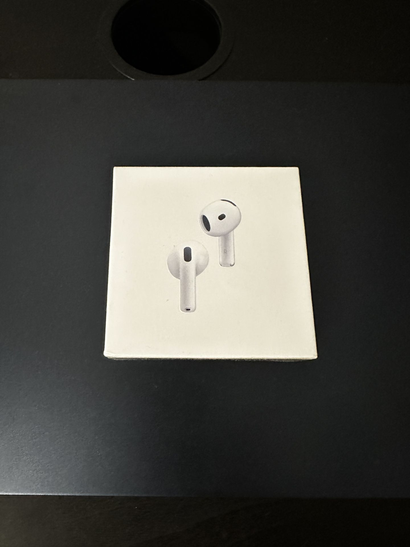 Airpods 4