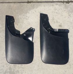 2005 Toyota Tacoma Driver Side ONLY Mud Guards