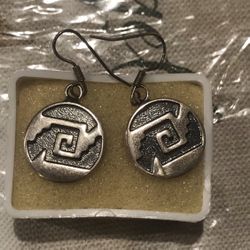 Vintage Sterling Silver 925 Native American Design Dangle Earings