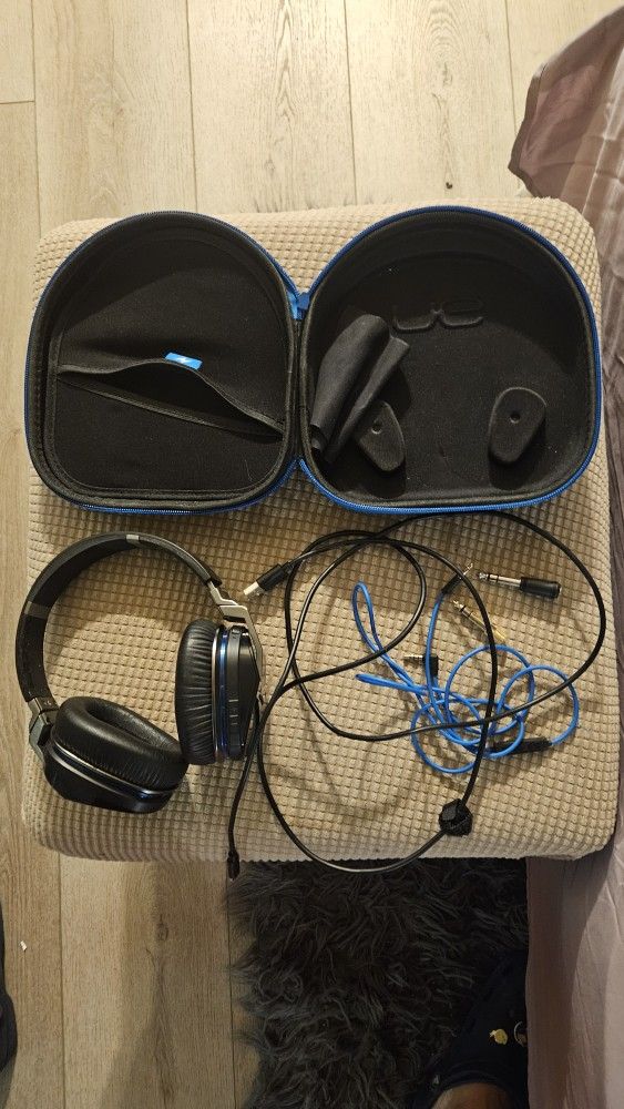 Logitech UE Headset 