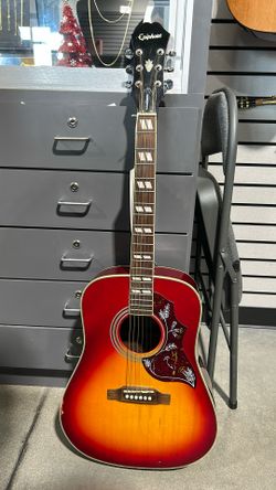 Epiphone Acoustic Guitar Hummingbird