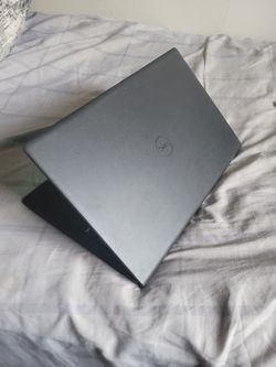 Dell TouchScreen: Core i7 13th gen. TypeC, Windows11 V-25H2. MS-office.