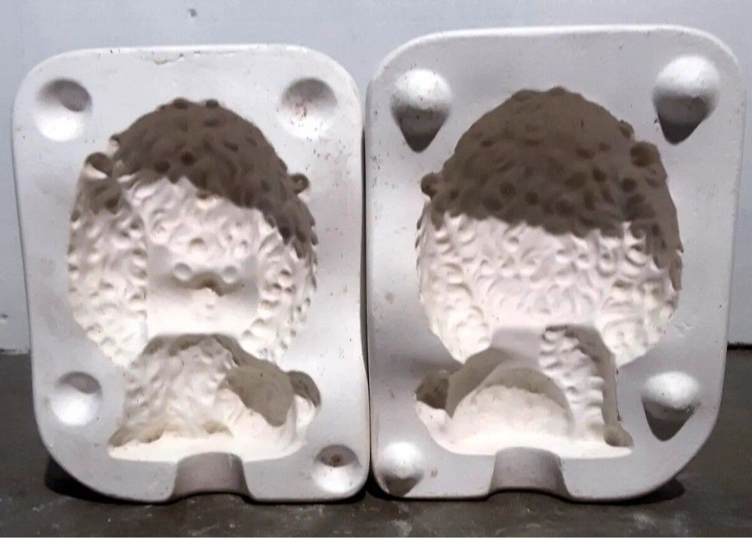 EVERGREEN Ceramic Slip Mold #827 - Toy Poodle Dog