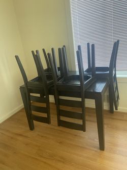 Table&chairs 