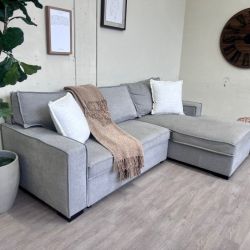 WE DELIVER! 🚚 - Bob’s Furniture “Playscape” Light Gray Modern Sleeper Sectional Couch with Storage Chaise