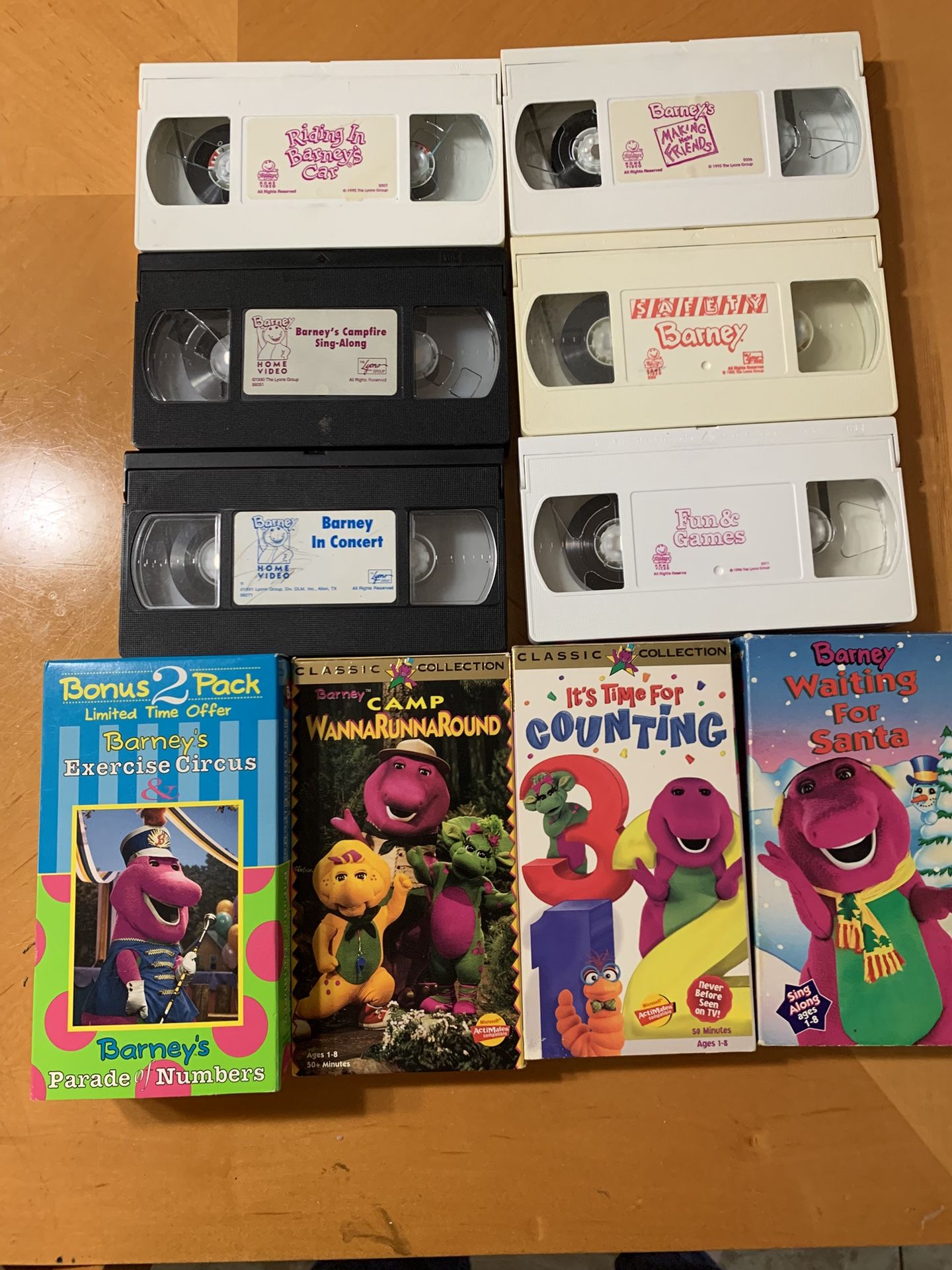 Barney VHS Collection lot of 10 vintage Barney vhs pick up Coral Springs 33071