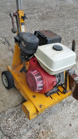 Walk behind concrete saw, works great