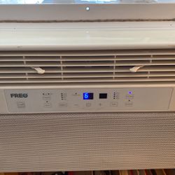 Freo Air Conditioner 6,000BTU  