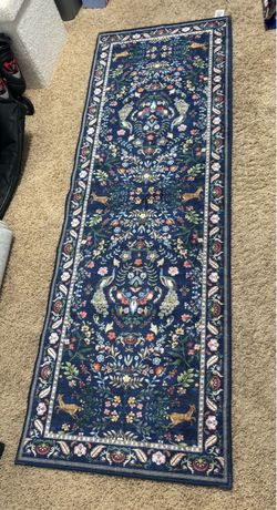 New rug 6ft by 24.5