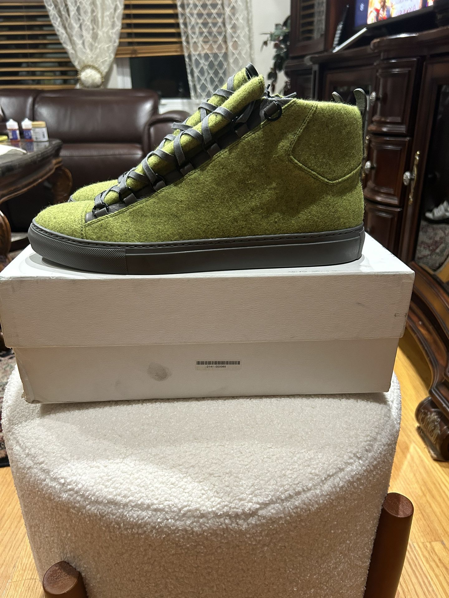 Mens Balenciaga Arena “Size 45E” 11 US for Sale in East Meadow, -