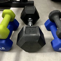 Dumbbell Weights (1x30 / 2x10s /2x5s)