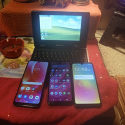 A DEL Star Laptop Portable Laptop With Three Phones Not Locked One Motorola And The Other Ones Are A Blue And A New No None Of My Locked And The Compu