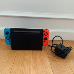 Nintendo Switch Complete with Dock And Charger 