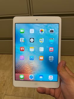 Apple iPad Mini White/Silver 16 gb
