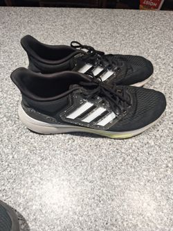 Men's ADDIDAS RINNING SIZE 13