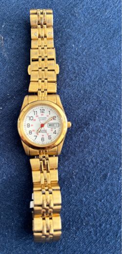 Woman’s citizen watch