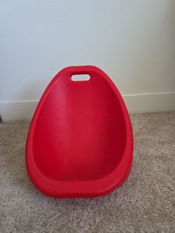 Plastic Leaf Scoop Floor Rocket Seat