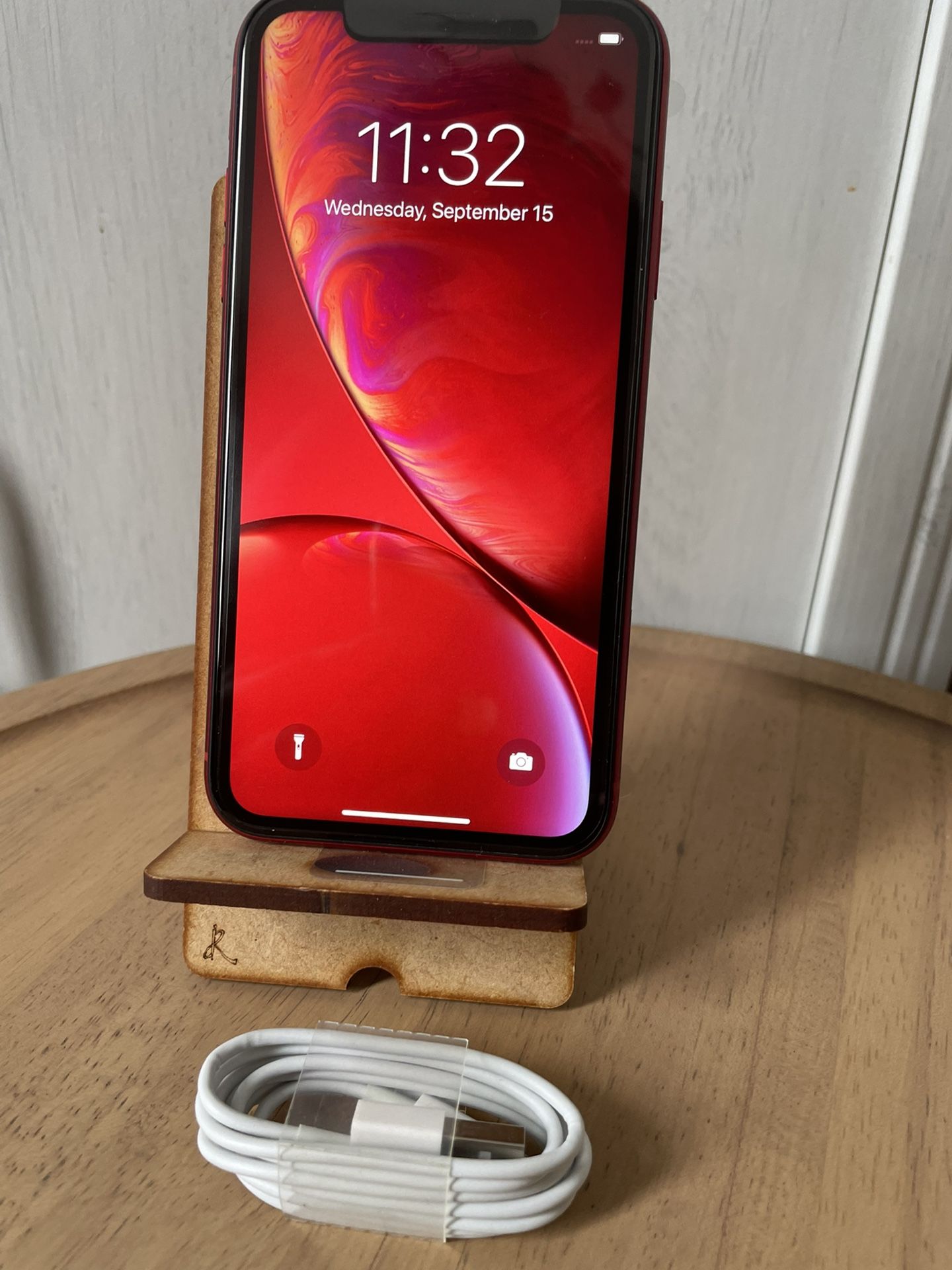 Apple iPhone XR 64gb Red Unlocked For All Carriers