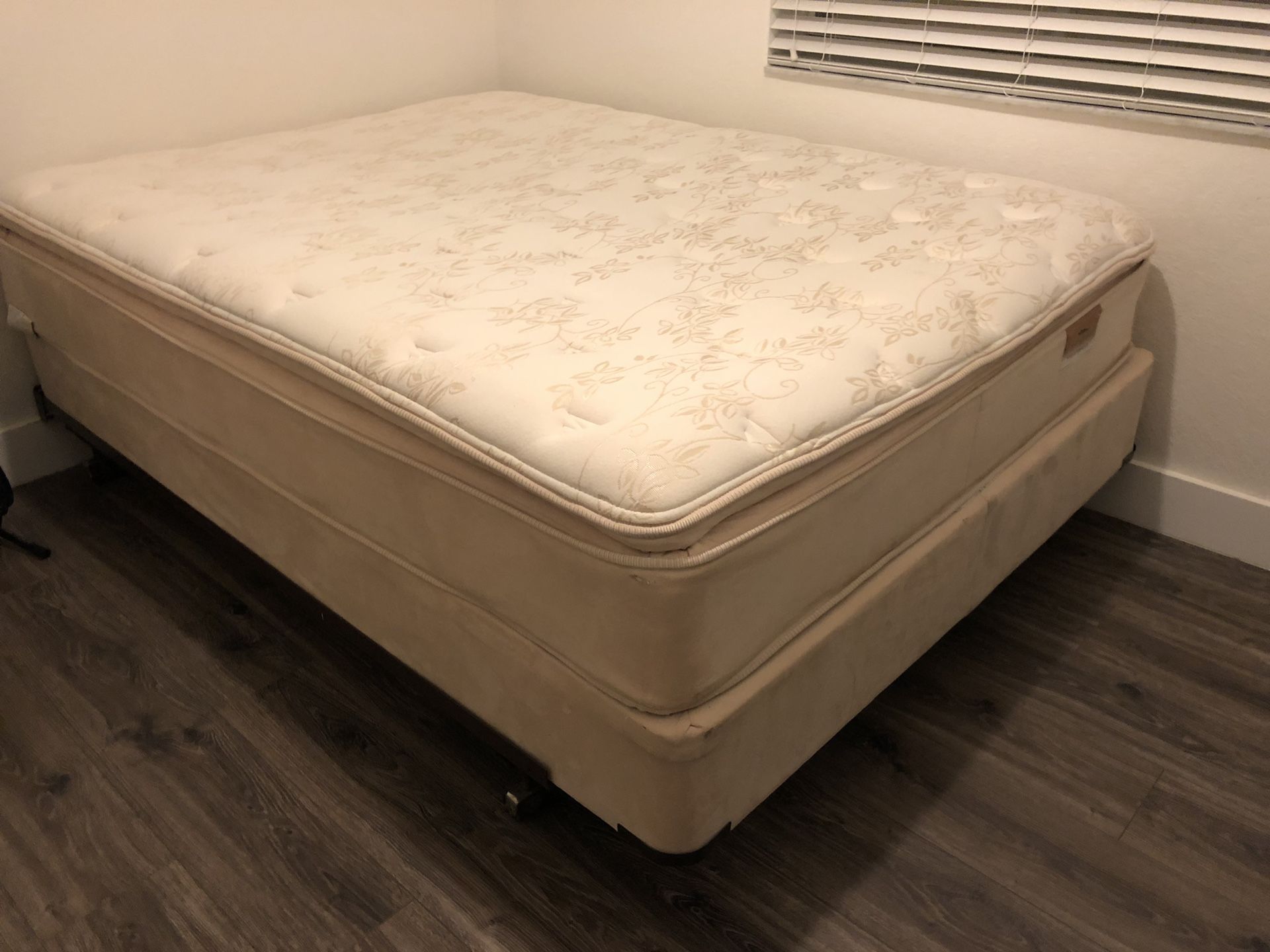 Airsprung Beds Knightsbridge Pillow top Queen