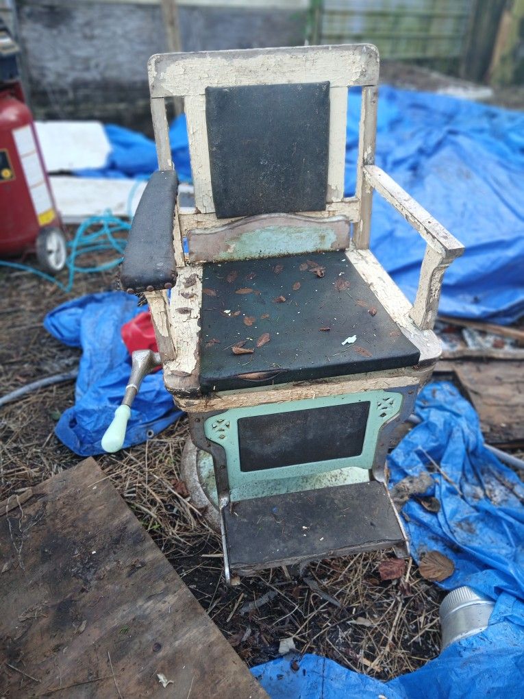 Antique KOKEN Barber Chair