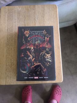 King in Black Marvel Hardcover Graphic Novel