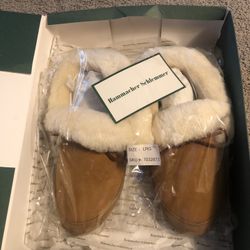 Hammacher Schlemmer Sheepskin Slippers