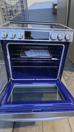 Stainless Steel Electric Range with Glass Cooktop