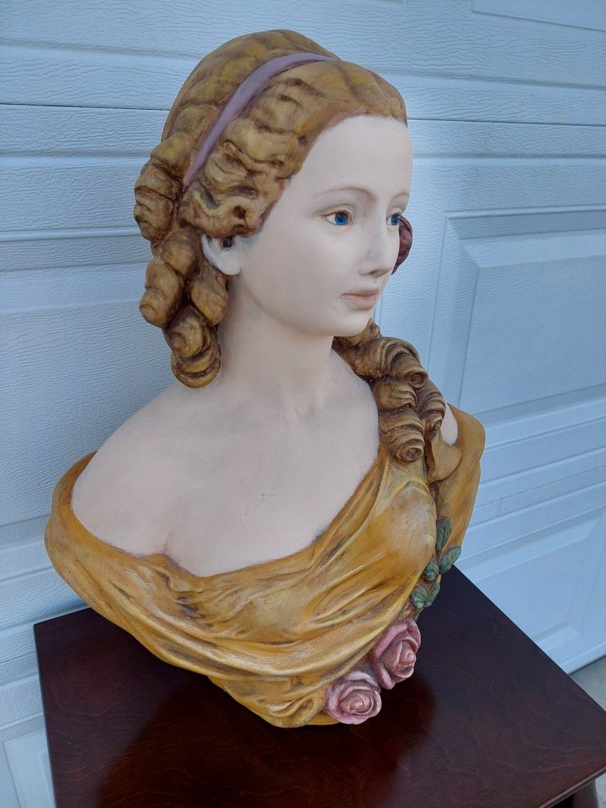 Statue