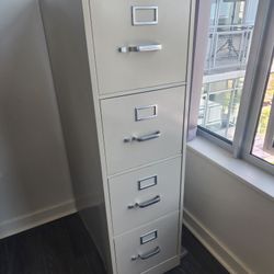 HON 4-Drawer Vertical File Cabinet