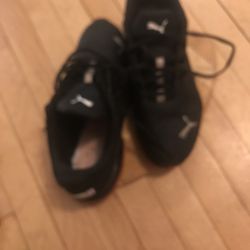 Black And Red PUMA Mens 12