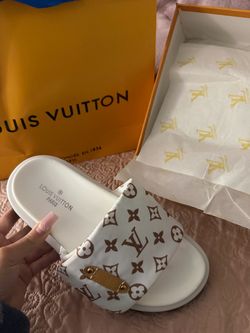 LV sandals 37