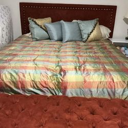 King Split Electric  Adjustable Bed Frame & Mattress 