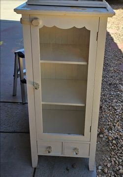 Medicine cabinet