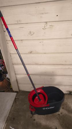 $15 O'CEDAR SPIN MOP WITH BUCKET