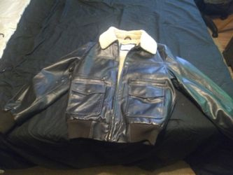 Levi's Black Leather Jacket Faux Fur inside