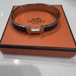 HERMES  “Clic HH” Bracelet Unisex